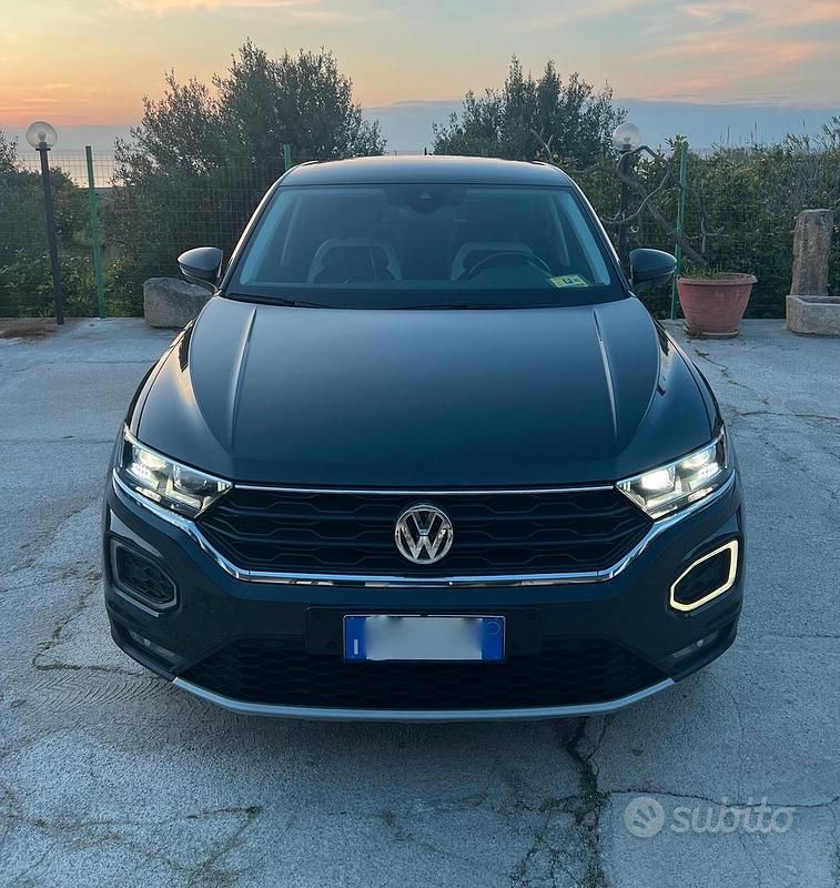 Usata VW T-Roc Advance 116 CV (85 kW) 2020 Grigio SUV