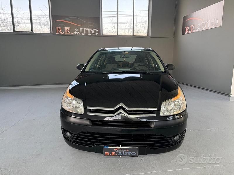 Nero Usata 2008 Citroën C4 Elegance Berlina | 2499 € (Buon prezzo) - Immagine 1/4