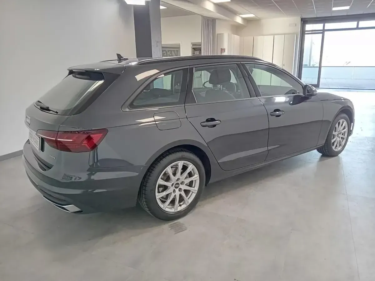 Usata Audi A4 Advanced 204 CV (150 kW) 2021 Grigio Station wagon