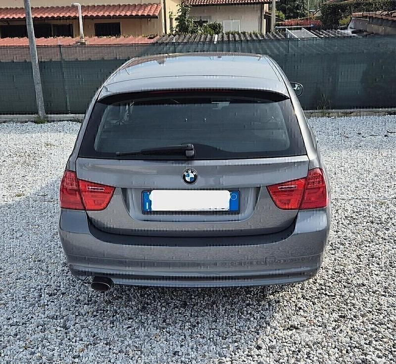 Usata BMW 318 M Sport 143 CV (105 kW) 2012 Grigio Station wagon