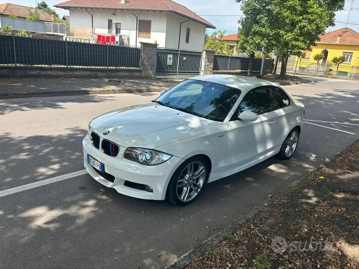 Usata BMW 120 Coupé M Sport 177 CV (130 kW) 2009 Bianco Coupé