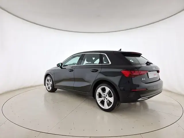 Usata Audi A3 Advanced 204 CV (150 kW) 2024 Nero mito metallizzato Berlina