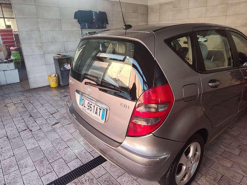 Usata Mercedes A180 Elegance 109 CV (80 kW) 2008 Monovolume