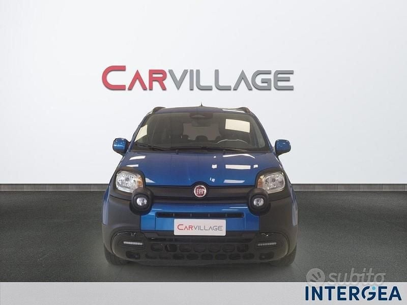Usata Fiat Panda Cross Cross 70 CV (51 kW) 2025 Blu Utilitaria