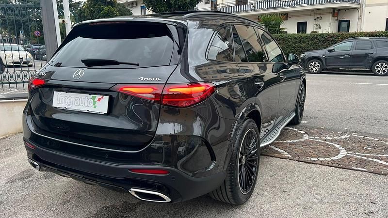 Usata Mercedes GLC220 AMG Line Premium 197 CV (144 kW) 2024 Grigio SUV