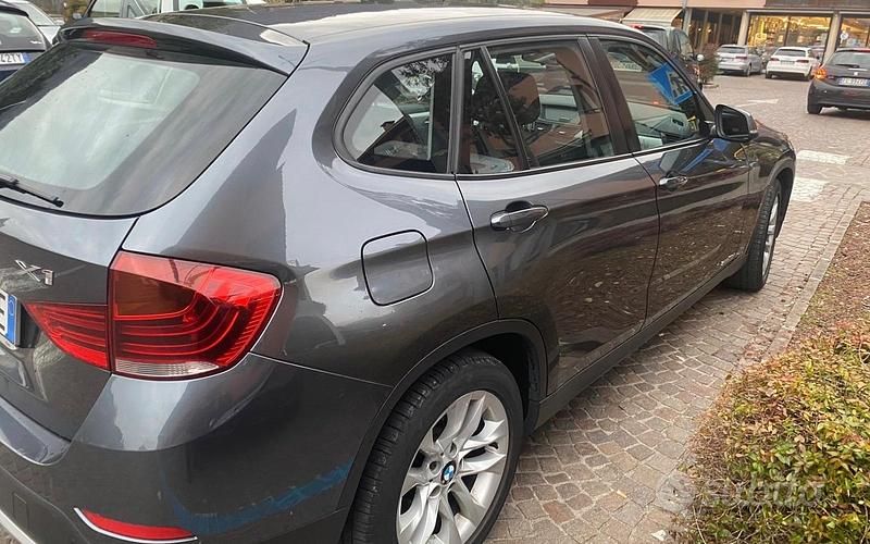 Usata BMW X1 143 CV (105 kW) 2014 Grigio SUV