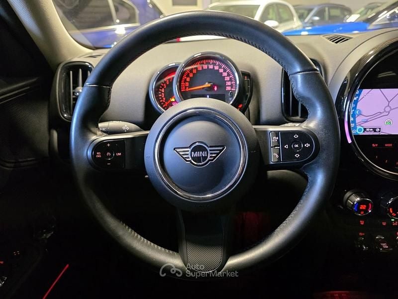 Usata Mini ONE 102 CV (75 kW) 2022 Verde Utilitaria