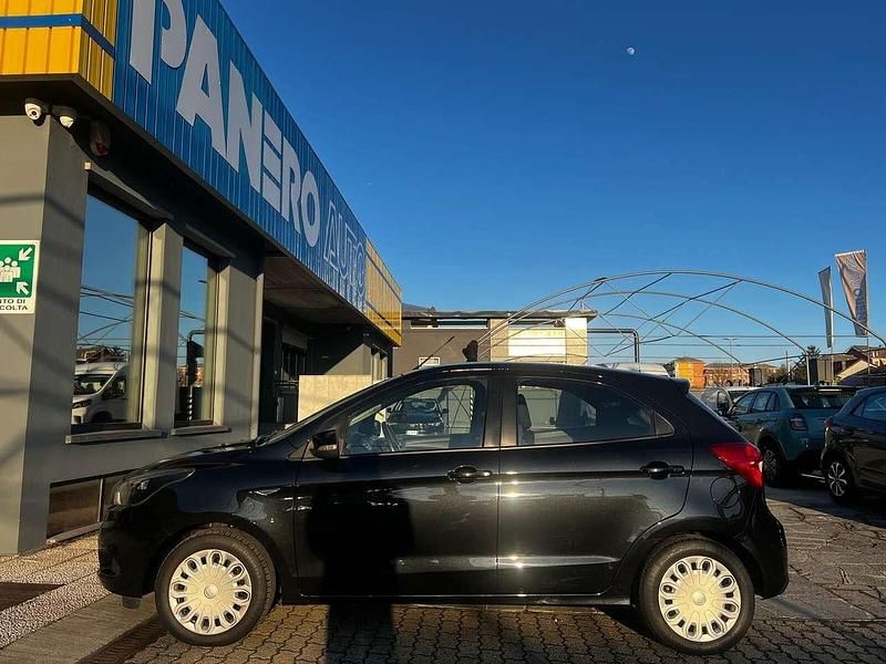 Usata Ford Ka Ultimate 86 CV (63 kW) 2017 Nero Berlina