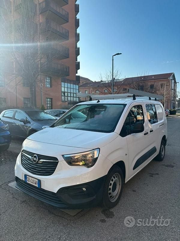 Usata Opel Combo 2020 Bianco Monovolume