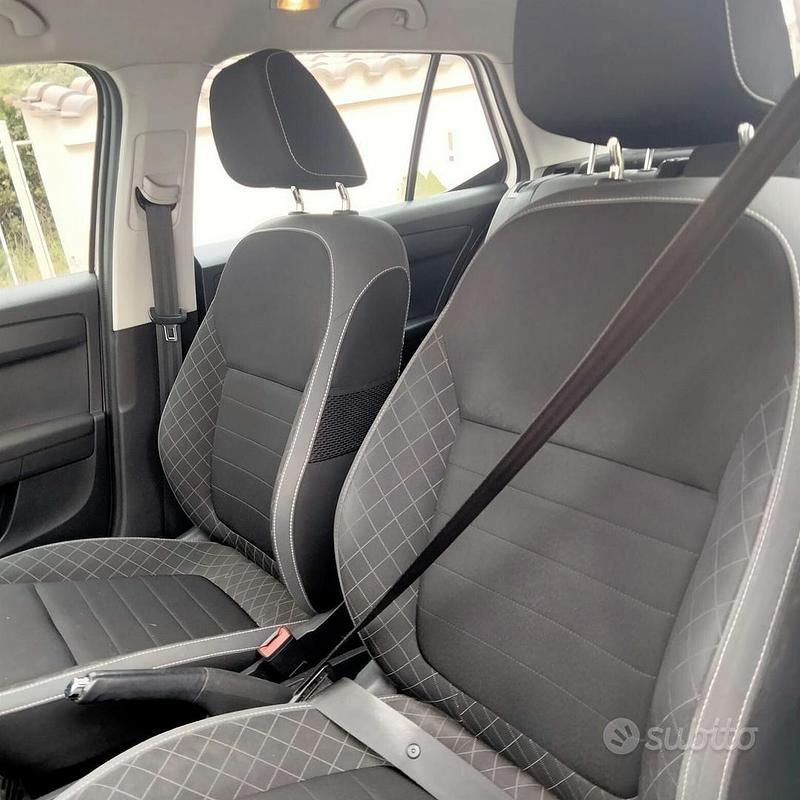 Usata Skoda Fabia Design Edition 75 CV (55 kW) 2019 Bianco Berlina