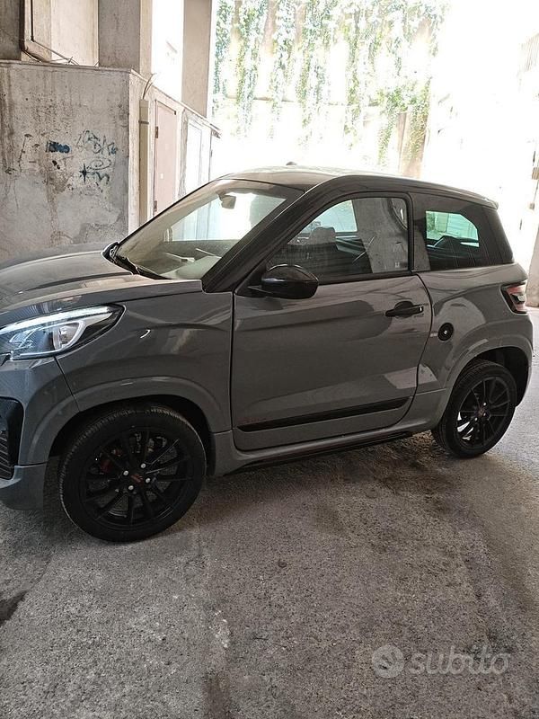 Usata Ligier JS60 2024 Grigio Utilitaria