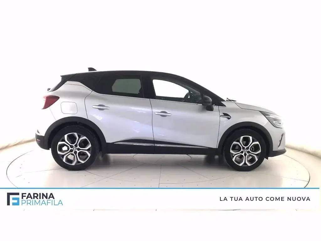 Gebraucht Renault Captur Techno 143 PS (105 kW) 2022 Grau SUV
