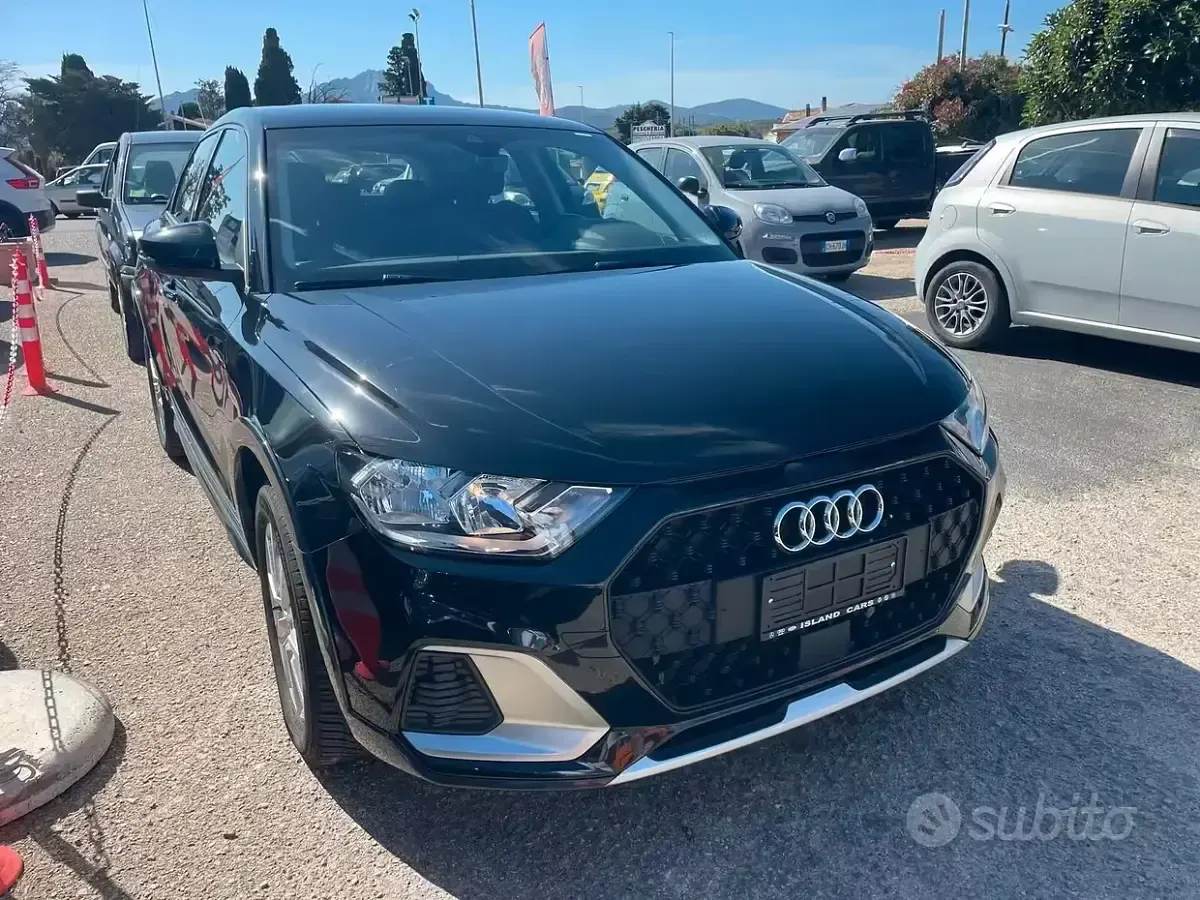 Usata Audi A1 Comfort 110 CV (80 kW) 2023 Nero SUV