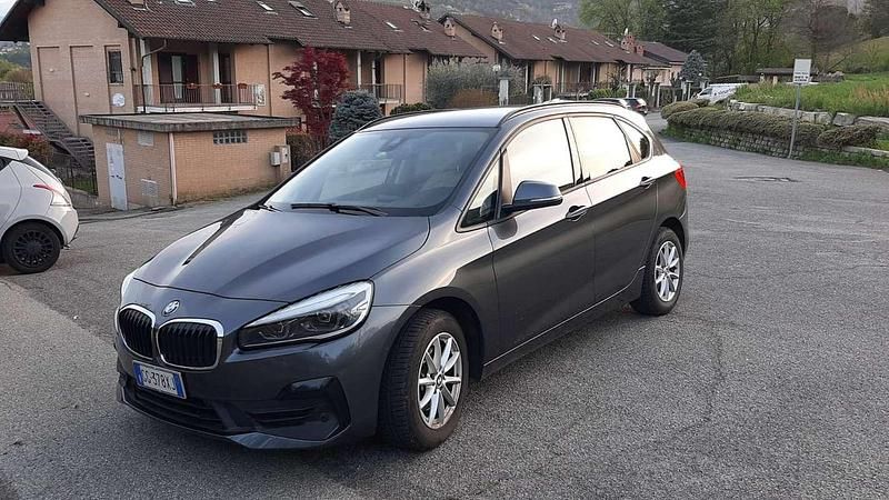 Usata BMW 216 Active Tourer Luxury Line 116 CV (85 kW) 2021 Grigio Monovolume