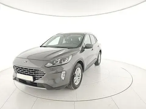 Usata Ford Kuga Titanium 120 CV (88 kW) 2024 Grigio scuro SUV