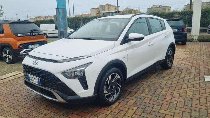 Usata Hyundai Bayon 101 CV (74 kW) 2022 Bianco SUV