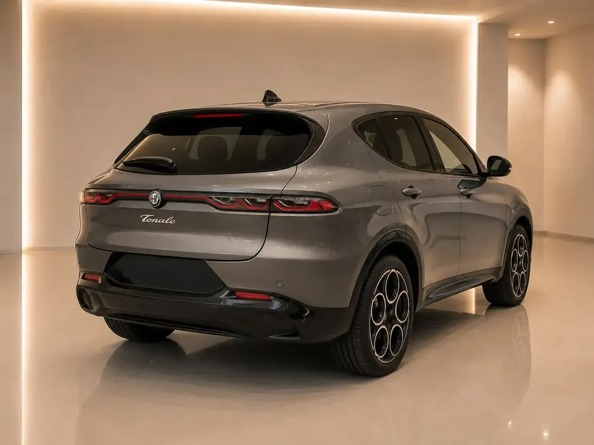 Usata Alfa Romeo Tonale Sprint 131 CV (96 kW) 2023 Blu SUV