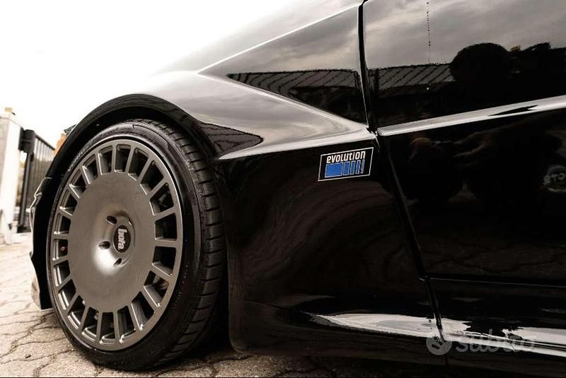 Usata Mercedes 190 185 CV (136 kW) 1987 Berlina