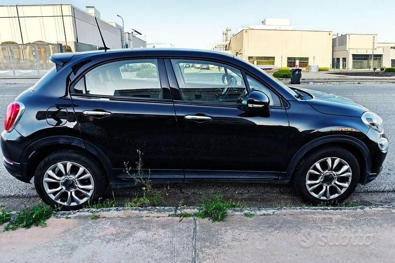 Usata Fiat 500X 120 CV (88 kW) 2014 Nero SUV