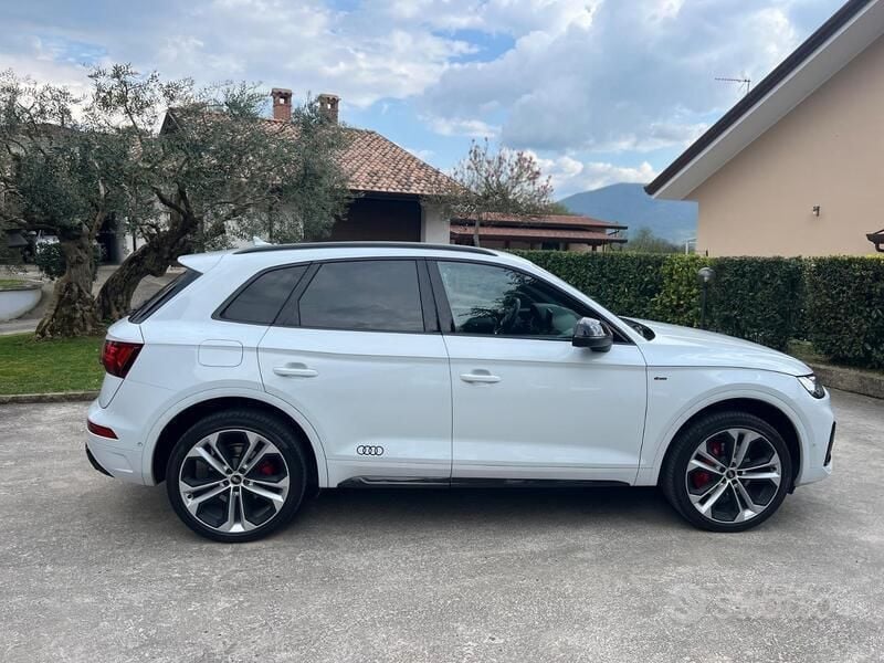 Usata Audi Q5 Design 205 CV (150 kW) 2021 Bianco SUV