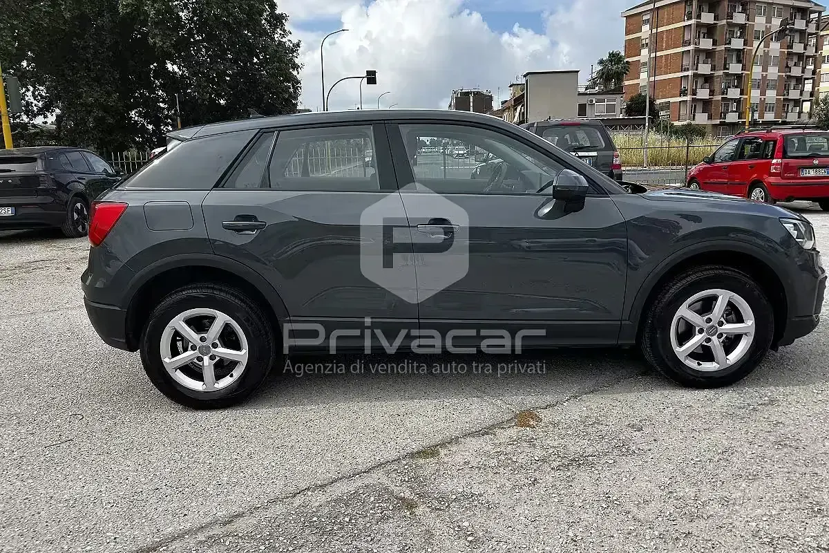 Usata Audi Q2 116 CV (85 kW) 2019 Grigio SUV