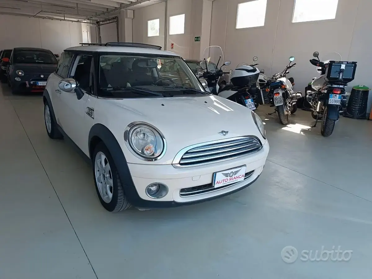 Usata Mini ONE Chili 95 CV (69 kW) 2008 Beige Utilitaria