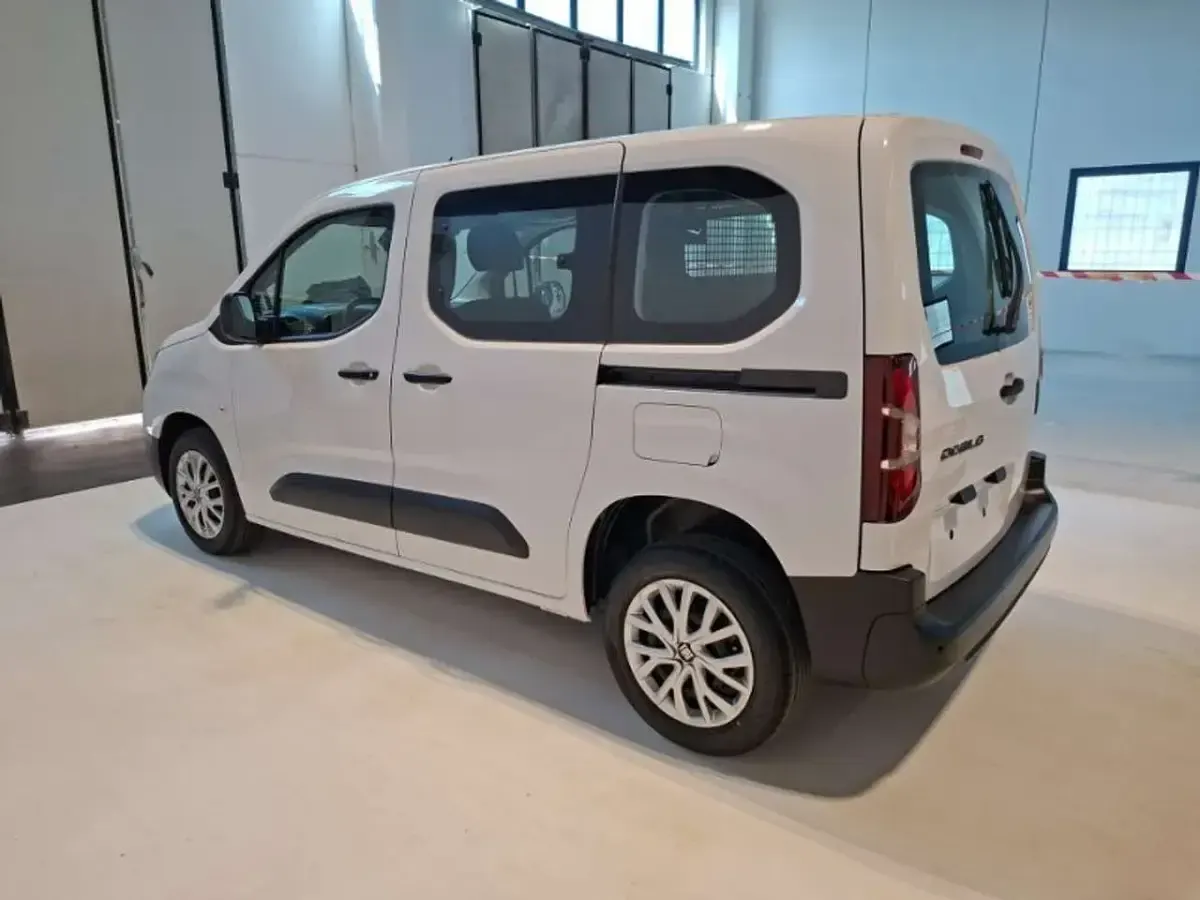 Nuova Fiat Doblò 102 CV (75 kW) 2026 Bianco Monovolume