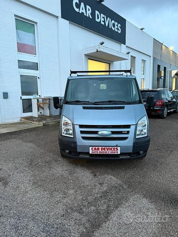 Usata Ford Transit 86 CV (63 kW) 2007 Grigio Berlina