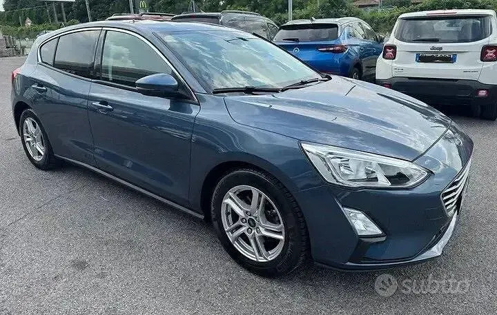 Usata Ford Focus Titanium 95 CV (69 kW) 2019 Bluazzurro Berlina