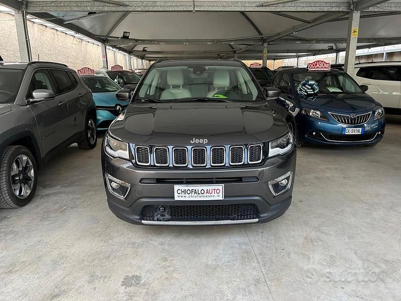 Usata Jeep Compass Limited 120 CV (88 kW) 2019 Nero SUV