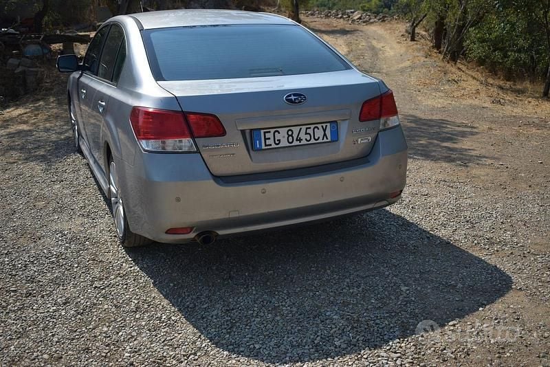 Usata Subaru Legacy 150 CV (110 kW) 2011 Berlina