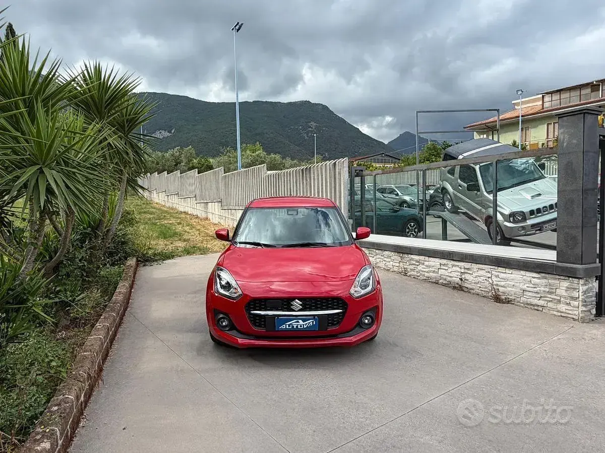 Usata Suzuki Swift 83 CV (61 kW) 2021 Bianco Utilitaria