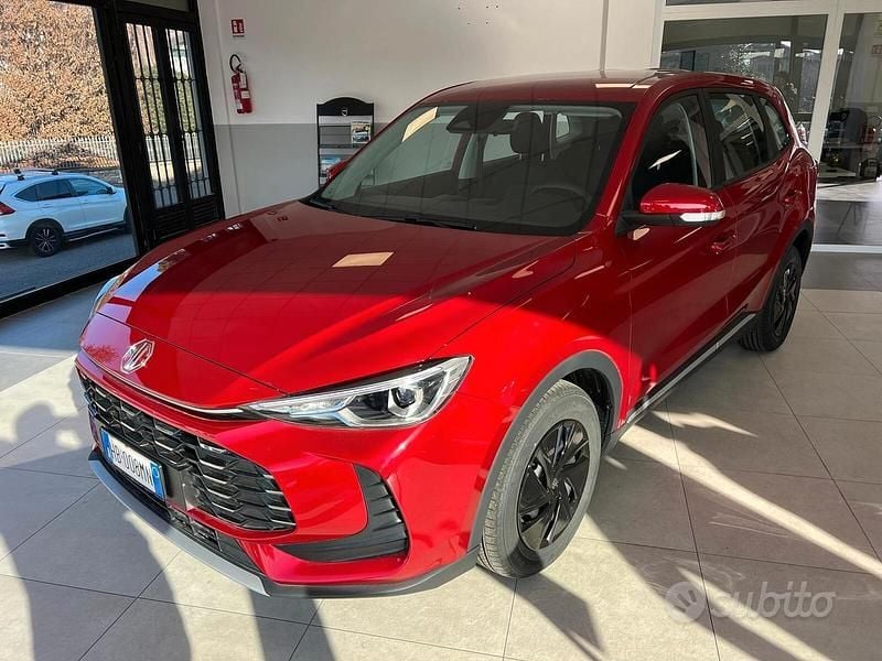 Rosso Nuova 2025 MG ZS SUV | 14.500 € (Super prezzo) - Immagine 1/4