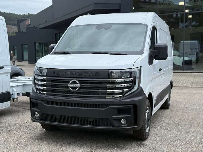 Nuova Nissan Interstar N-Connecta 131 CV (96 kW) 2025 Bianco Furgone
