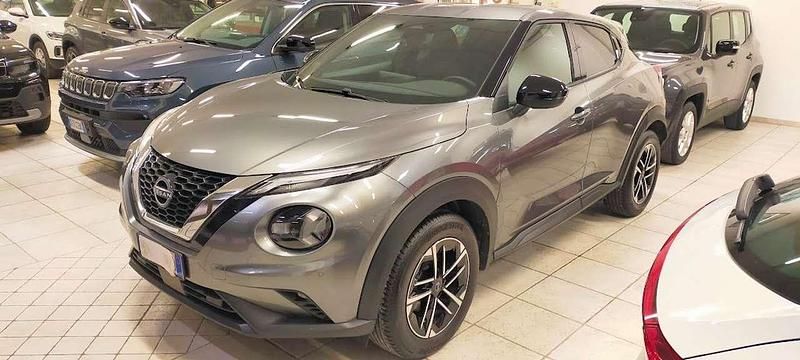 Usata Nissan Juke N-Connecta 114 CV (83 kW) 2024 Dark metal grey SUV