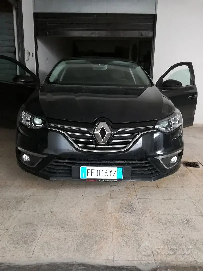 Usata Renault Mégane Intens 110 CV (80 kW) 2016 Nero Berlina