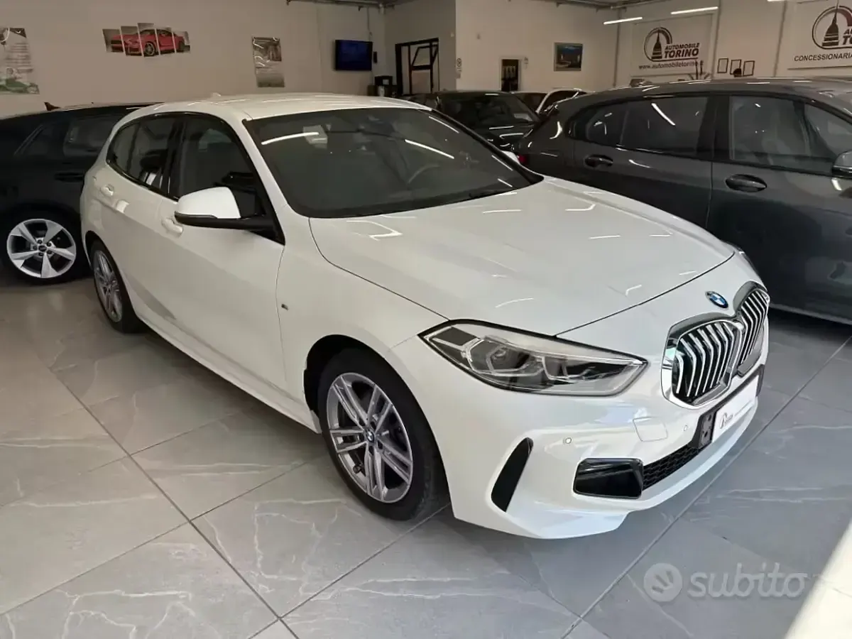 Usata BMW 118 M Sport 136 CV (100 kW) 2022 Bianco Utilitaria