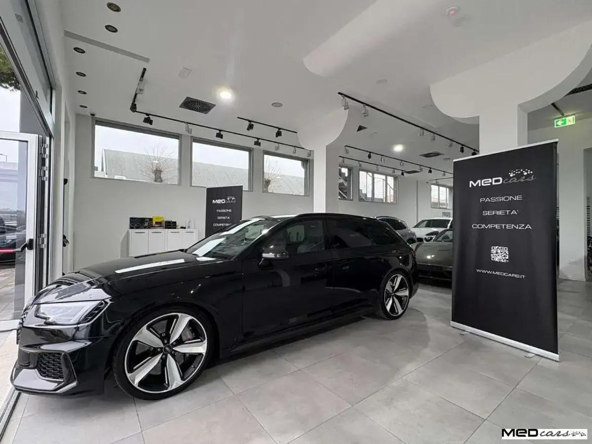 Usata Audi RS4 Ambiente 450 CV (330 kW) 2018 Nero Station wagon