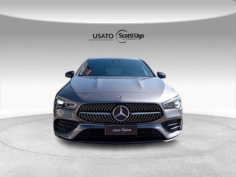 Usata Mercedes CLA200 Premium 150 CV (110 kW) 2023 Grigio Station wagon