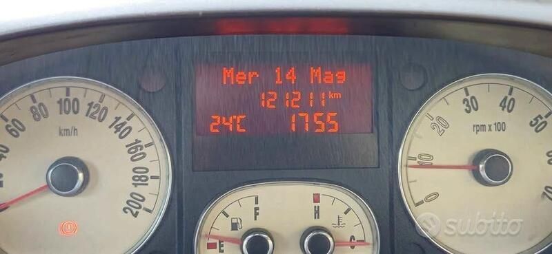 Usata Lancia Musa 90 CV (66 kW) 2006 Monovolume