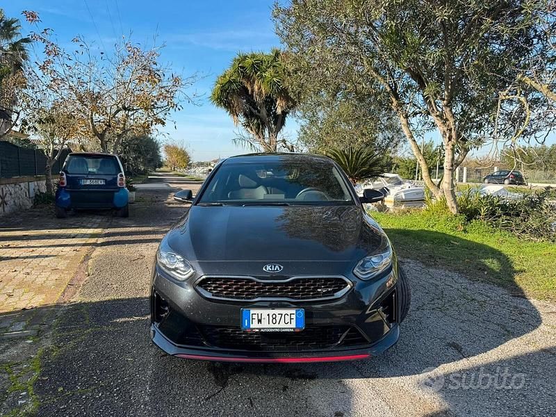 Usata Kia ProCeed GT 204 CV (150 kW) 2019 Nero Station wagon