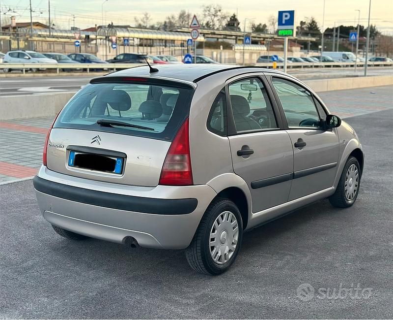 Usata Citroën C3 Exclusive 60 CV (44 kW) 2006 Berlina