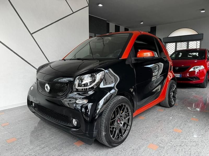 Nero Usata 2016 Smart ForTwo Cabrio Brabus Cabrio | 11.800 € (Ottimo prezzo) - Immagine 1/4