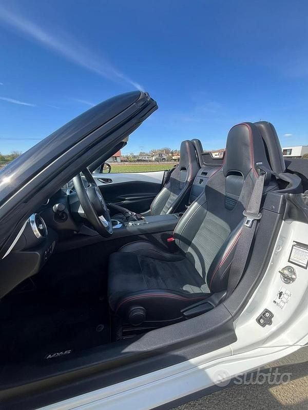 Usata Mazda MX5 Inclusive 184 CV (135 kW) 2018 Cabrio