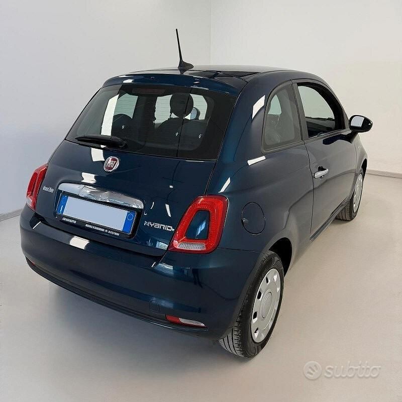 Usata Fiat 500 70 CV (51 kW) 2022 Blu Utilitaria