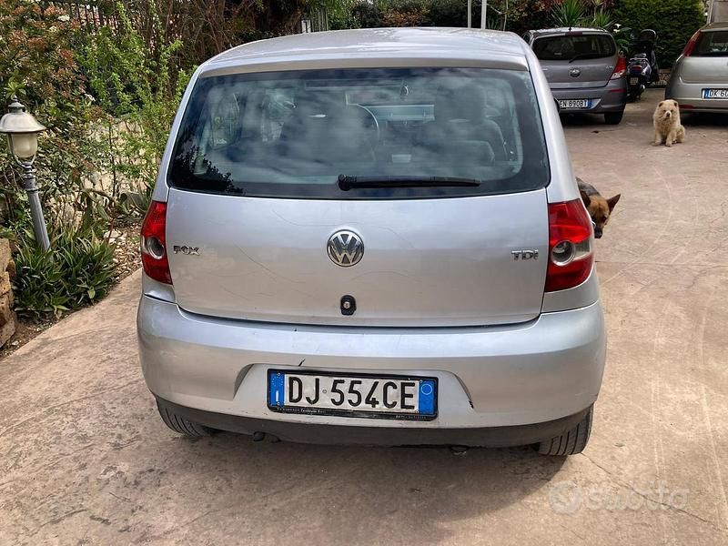 Usata VW Fox 70 CV (51 kW) 2007 Utilitaria