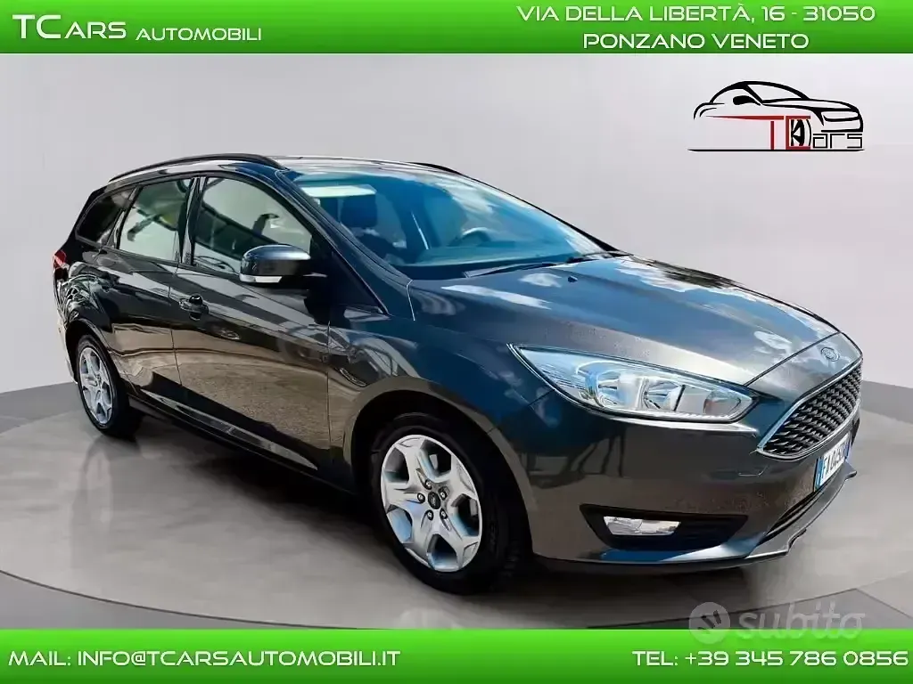 Usata Ford Focus 120 CV (88 kW) 2015 Grigio Station wagon