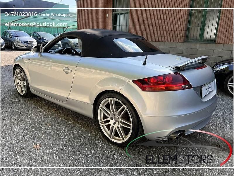 Usata Audi TT Roadster 200 CV (147 kW) 2008 Argento Cabrio