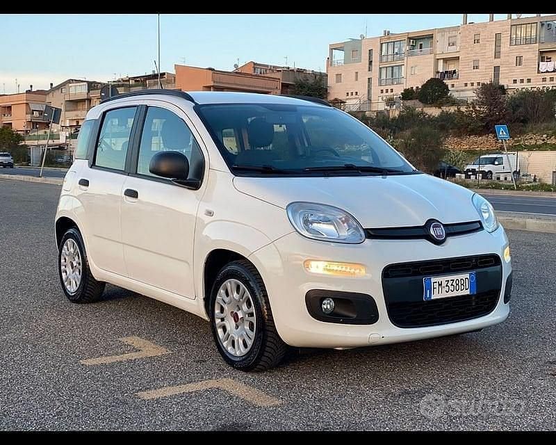Usata Fiat Panda Easy 69 CV (50 kW) 2017 Bianco Berlina