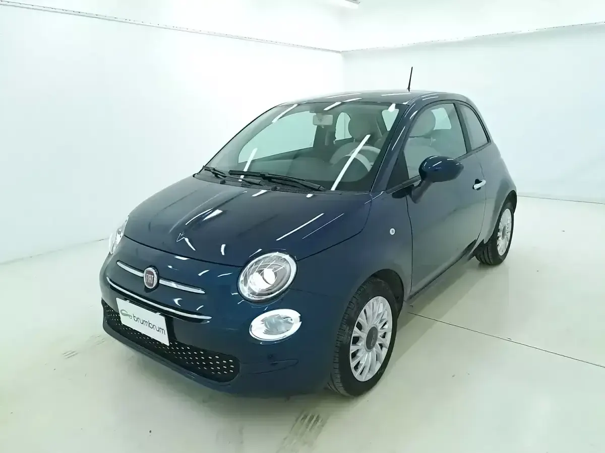 Usata Fiat 500 Lounge 70 CV (51 kW) 2021 Blublu Utilitaria
